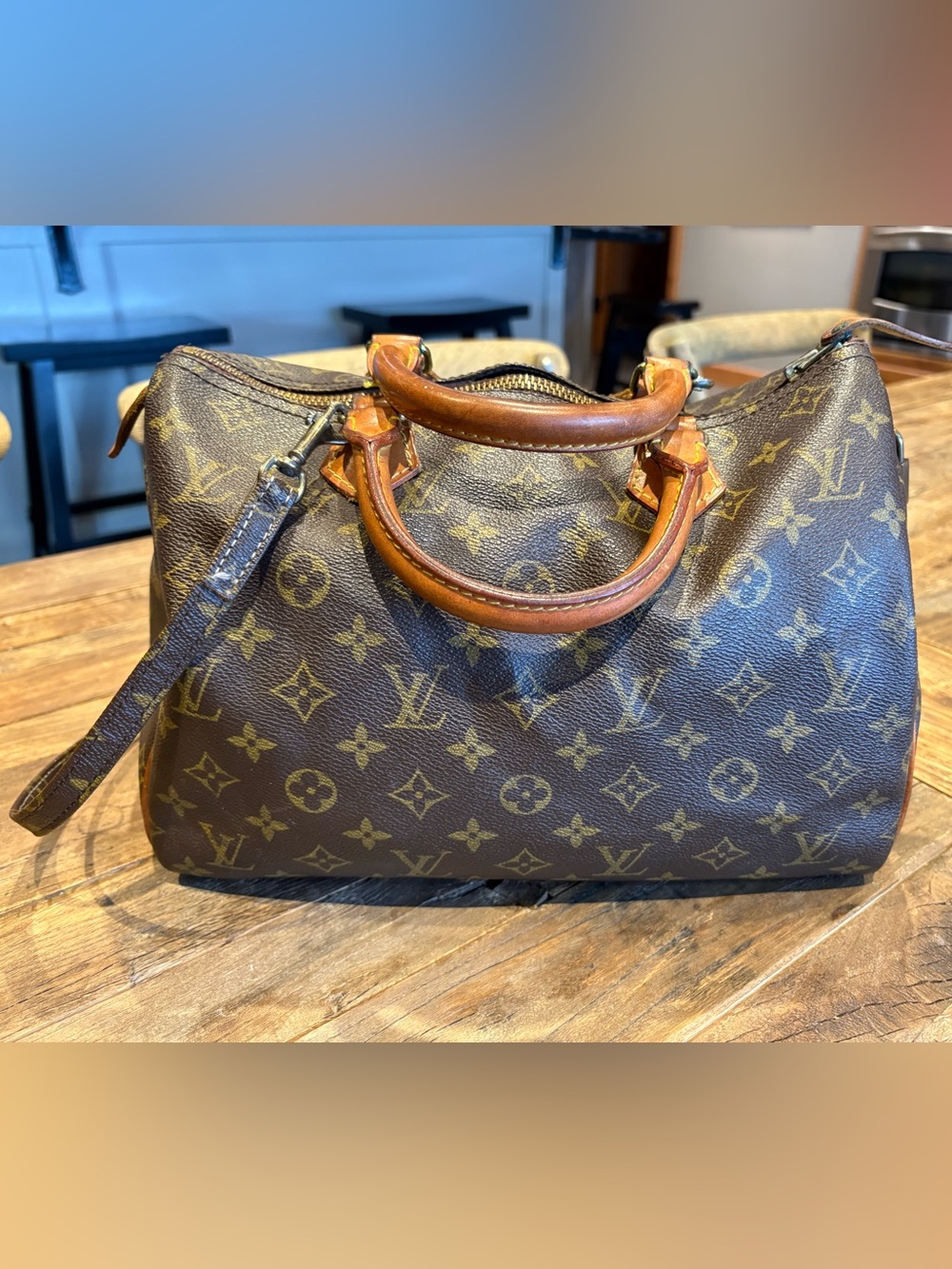 Vintage Louis Vuitton Speedy 30. Great patina. Needs zipper.